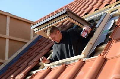 Pose de fenêtres de toit Velux à Guainville